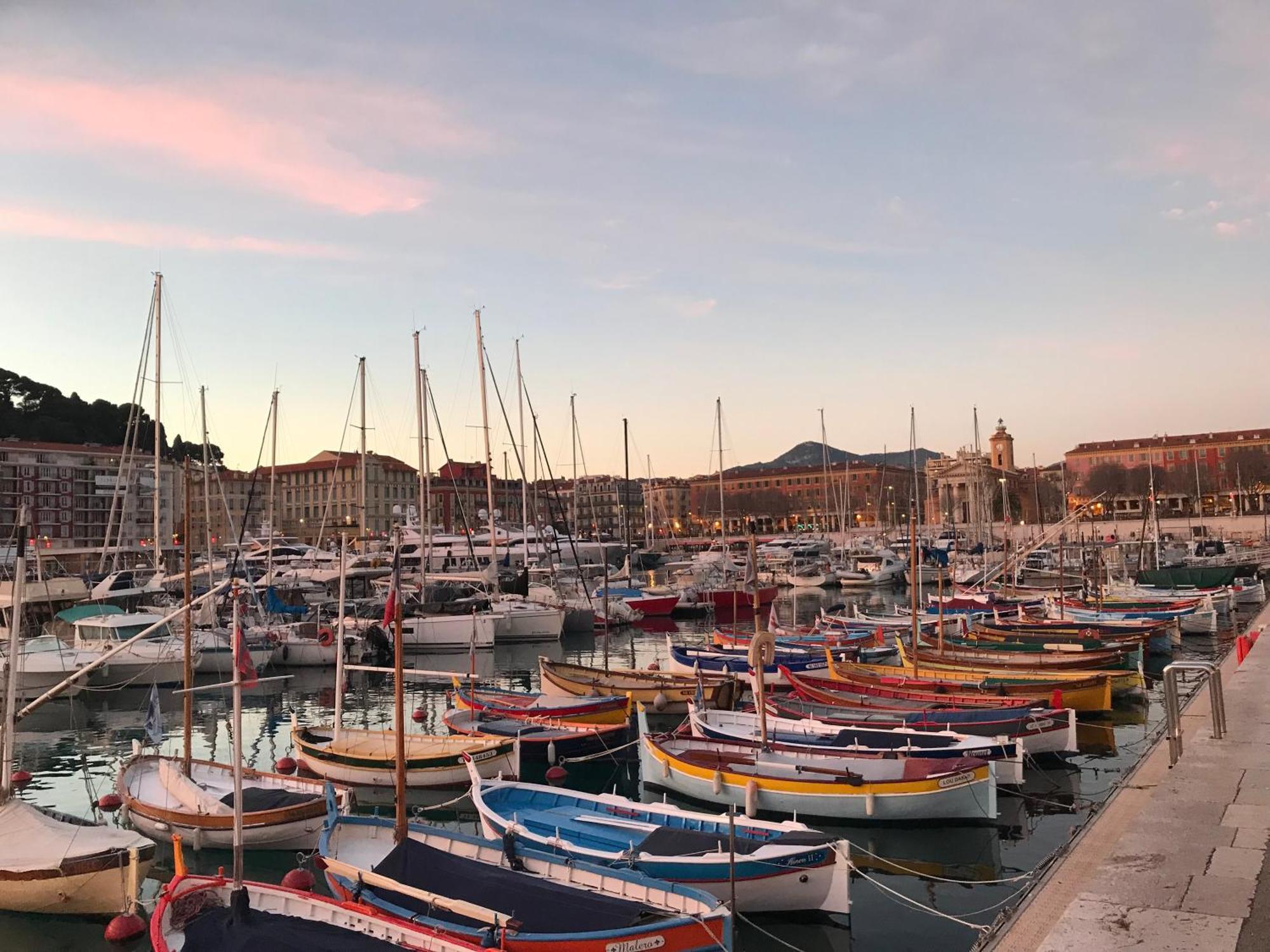 Spacious And Bright Flat Close To The Beach : Heart Of Old Nice Eksteriør billede