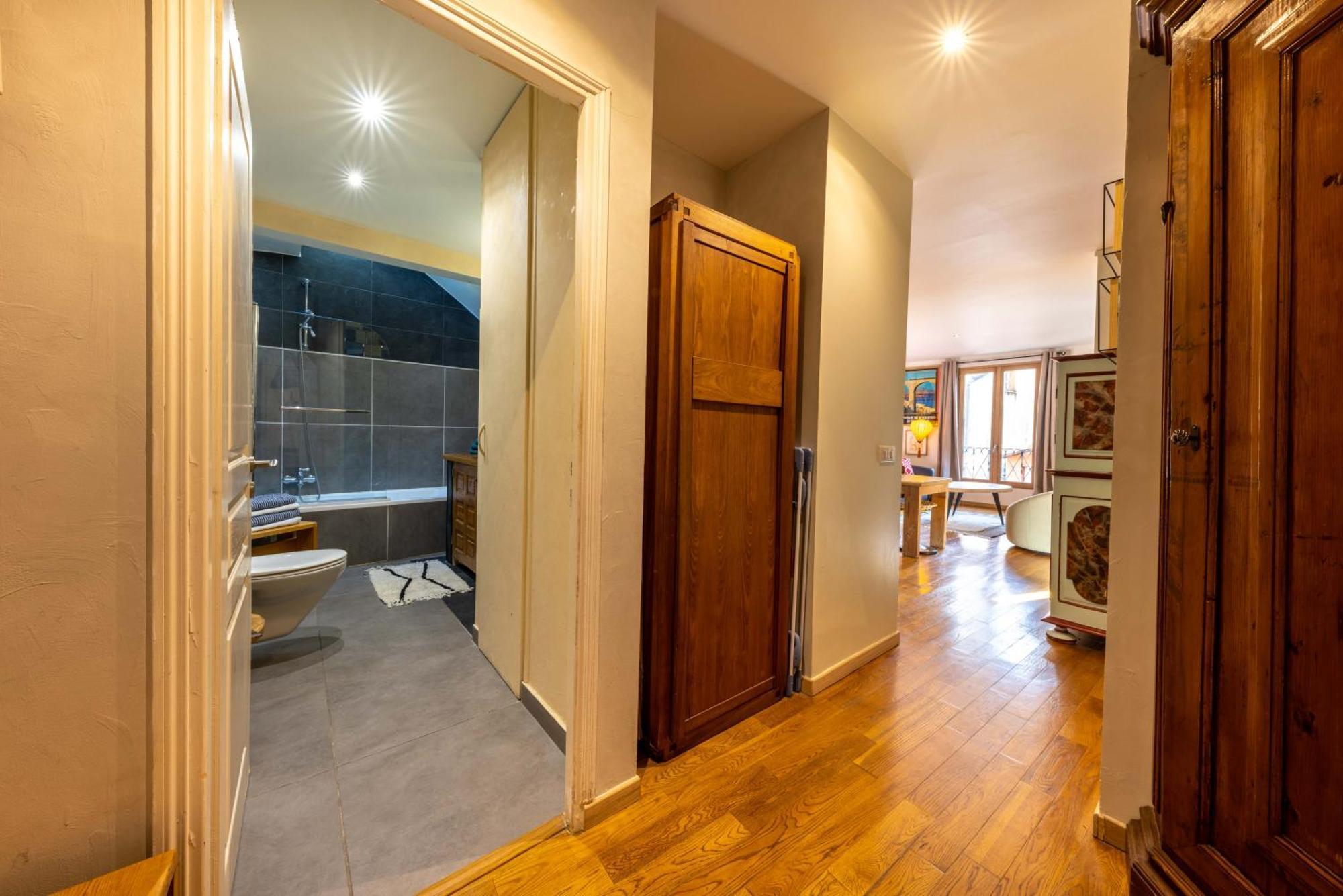 Spacious And Bright Flat Close To The Beach : Heart Of Old Nice Eksteriør billede