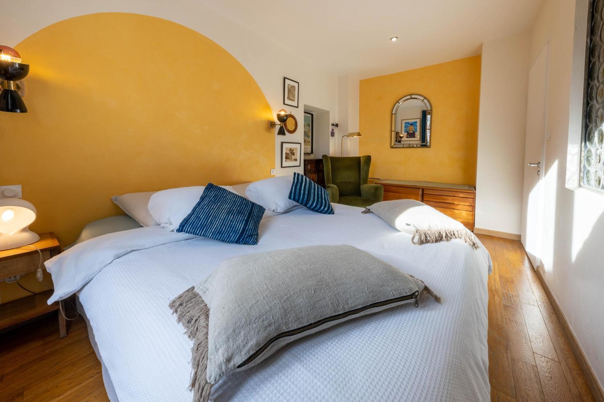 Spacious And Bright Flat Close To The Beach : Heart Of Old Nice Eksteriør billede
